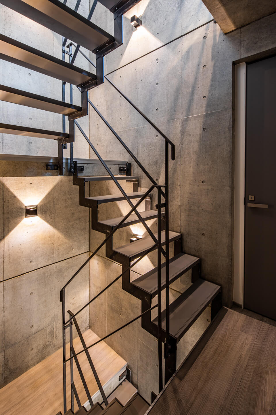 武蔵関の住まい 階段2